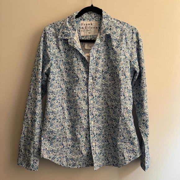 New Frank & Eileen Barry Floral Top Blue Button Front Pocket Long Sleeve Sz M - Picture 1 of 8